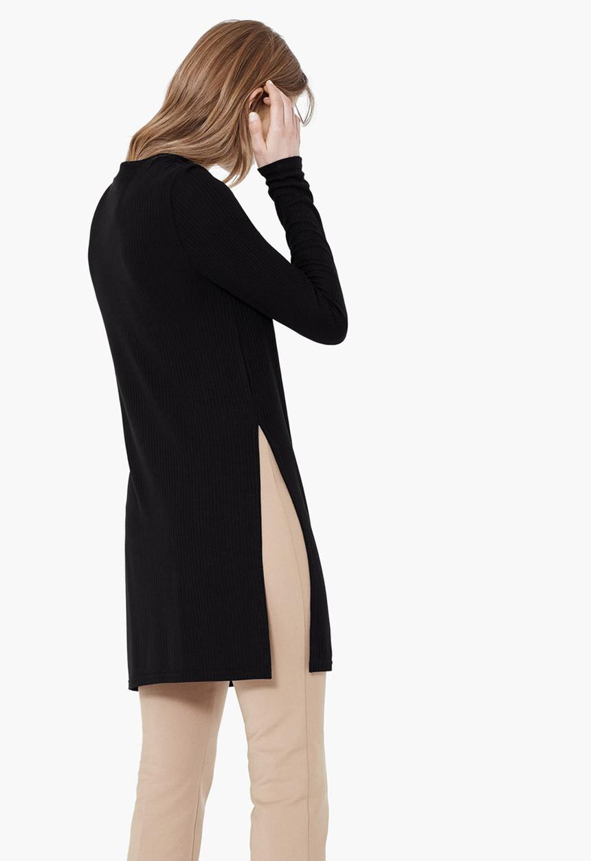 MANGO - Ribbed Side Slit Top Black