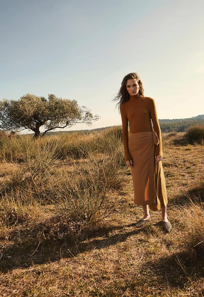 MANGO - Ribbed Poloneck Camel