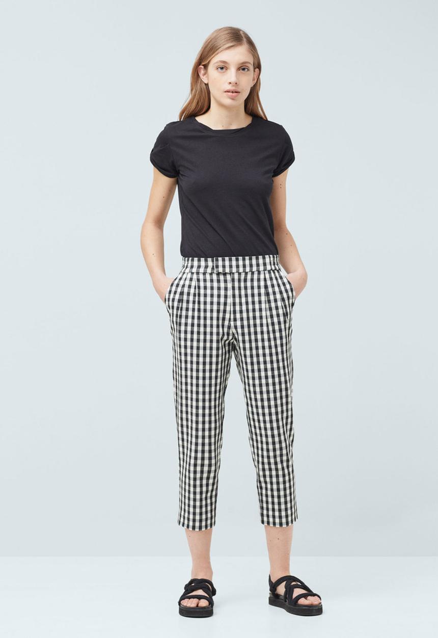 MANGO - Basic T-shirt with Cuff Detail Black