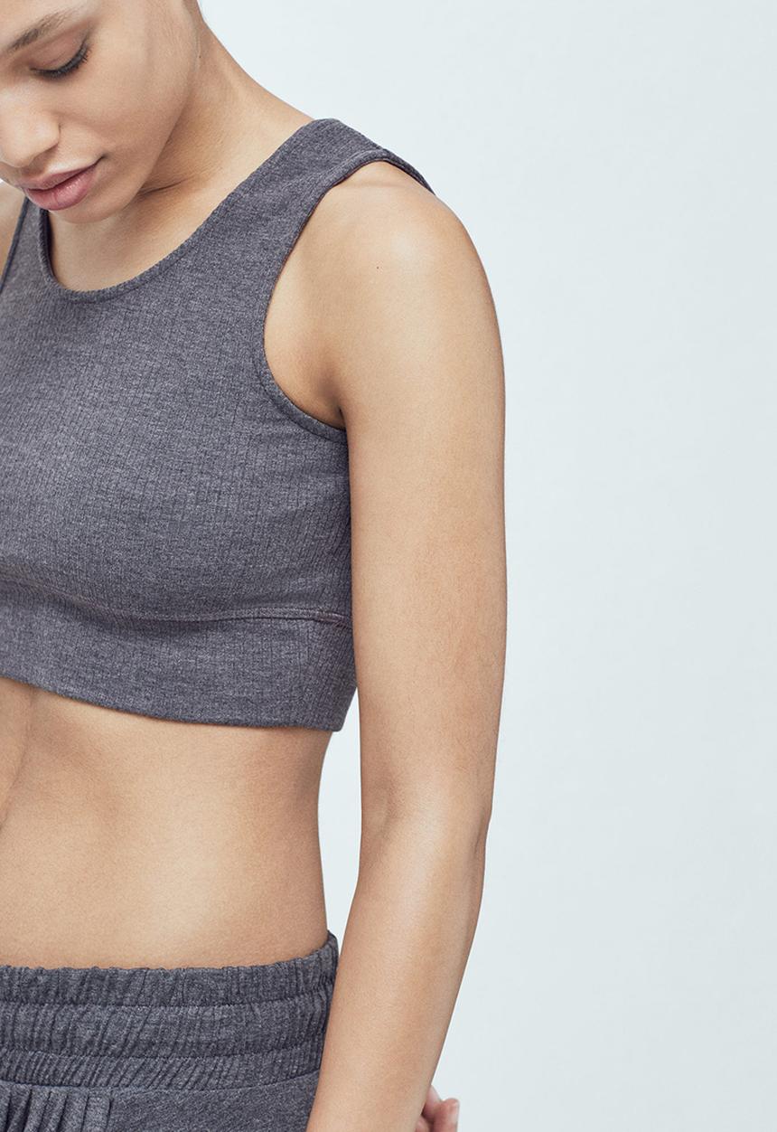MANGO - Yoga Cropped Top Mid Grey