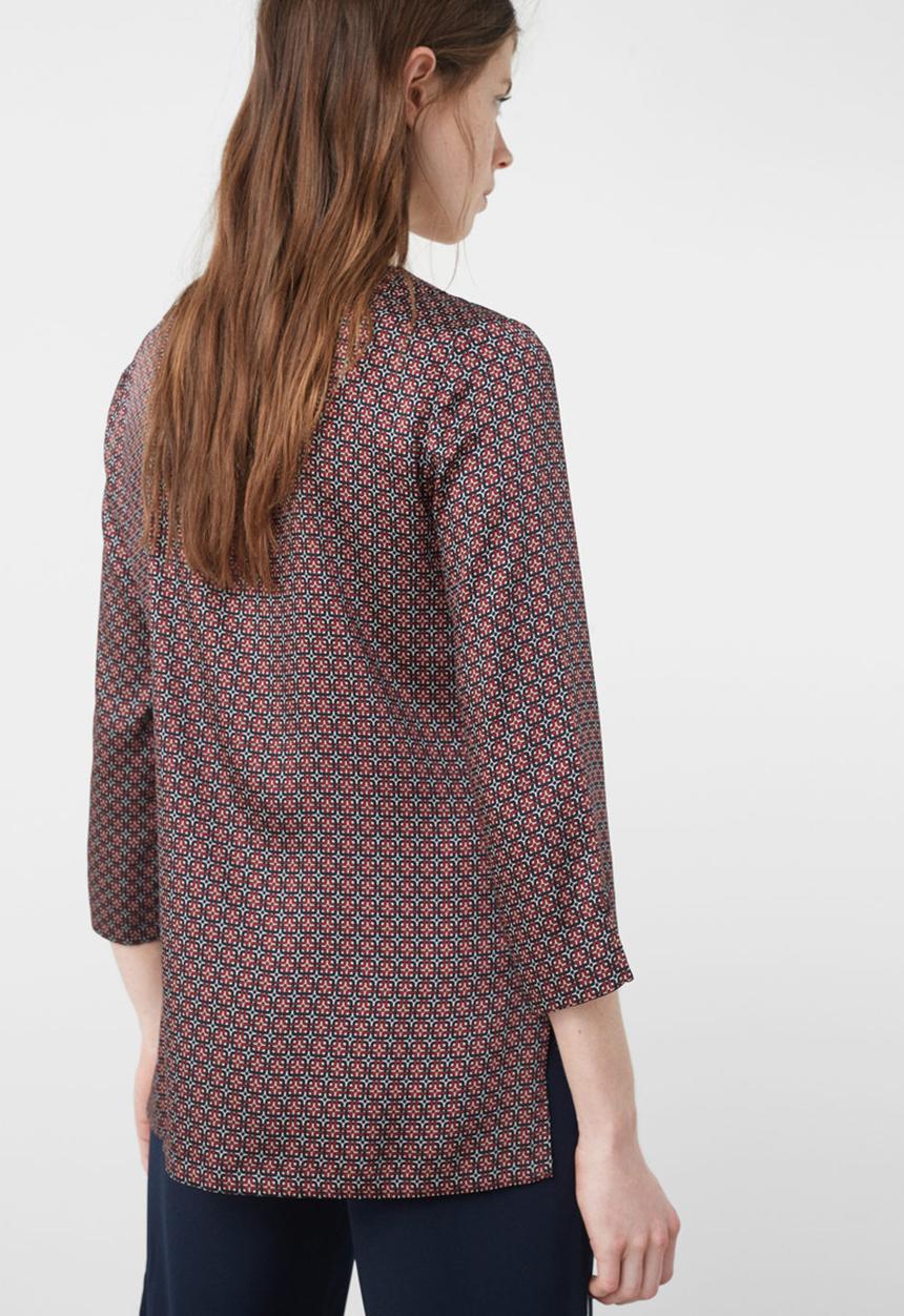 MANGO - Contrast Neckline Blouse Dark Red