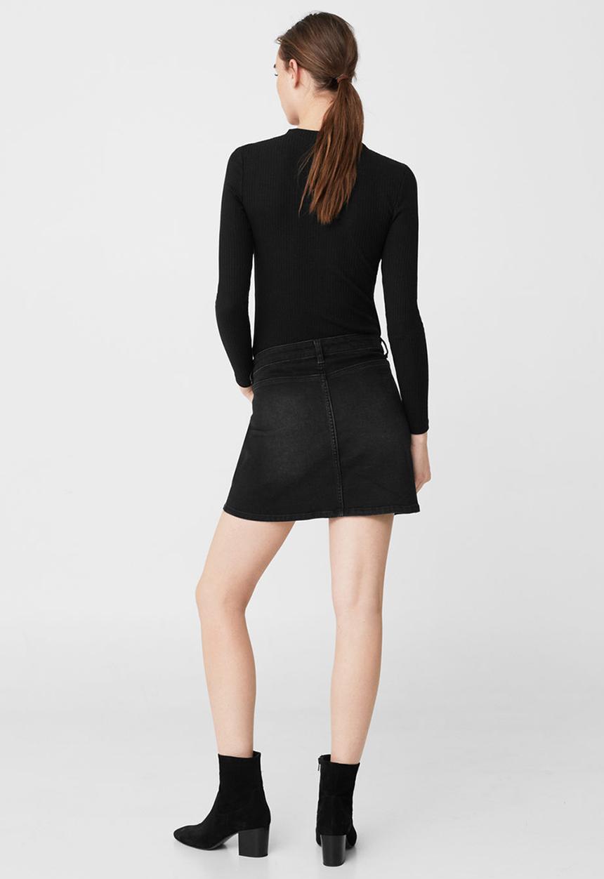 MANGO - Neck Detail T-Shirt Black