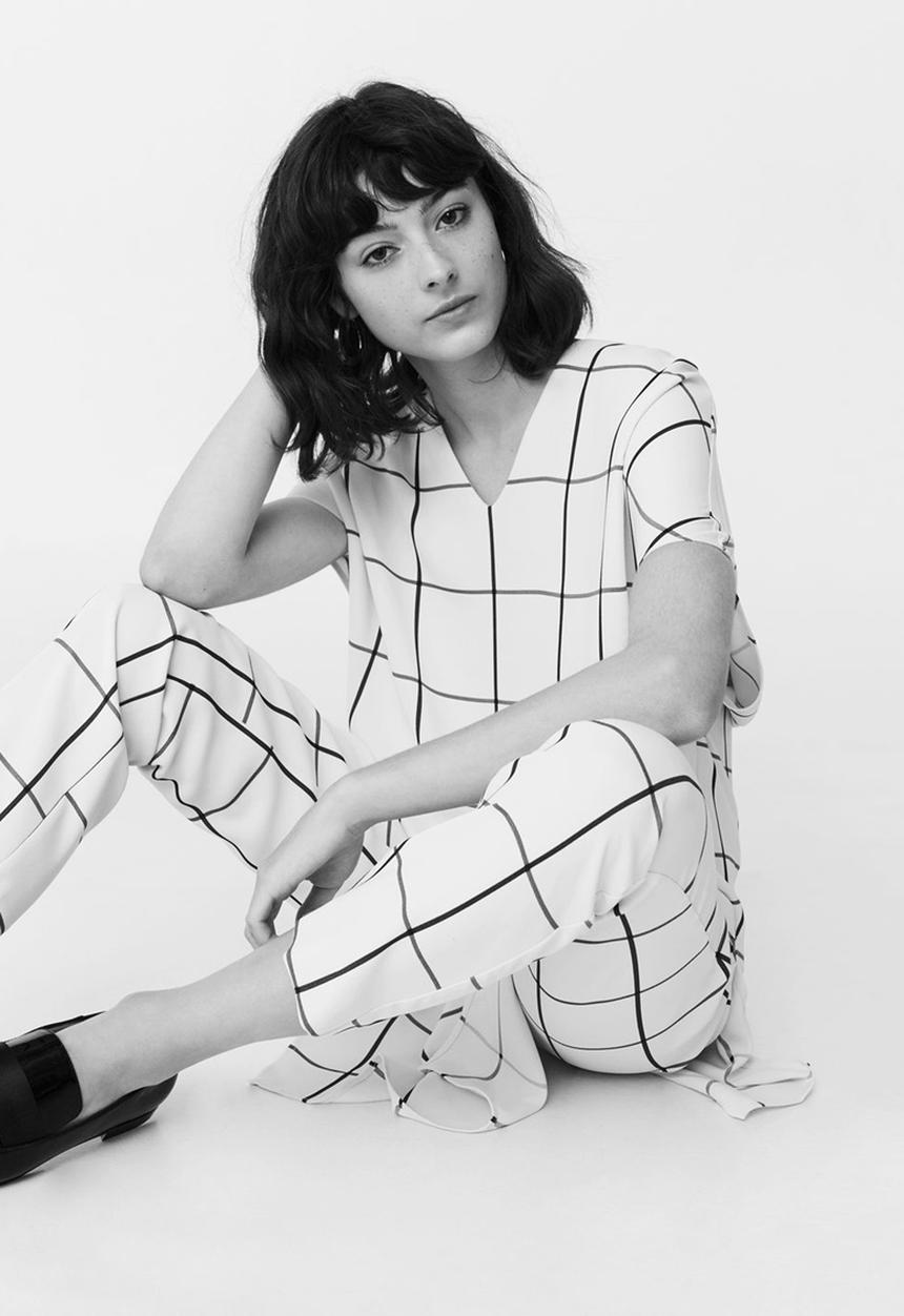 MANGO - Flowy Check Pattern Blouse Beige