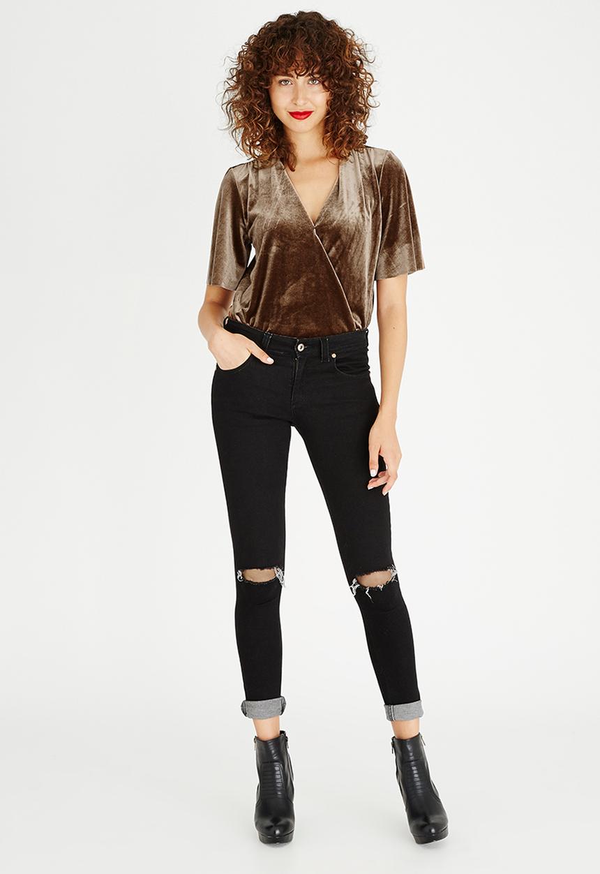 STYLE REPUBLIC - Velvet Wrap Bodysuit Brown