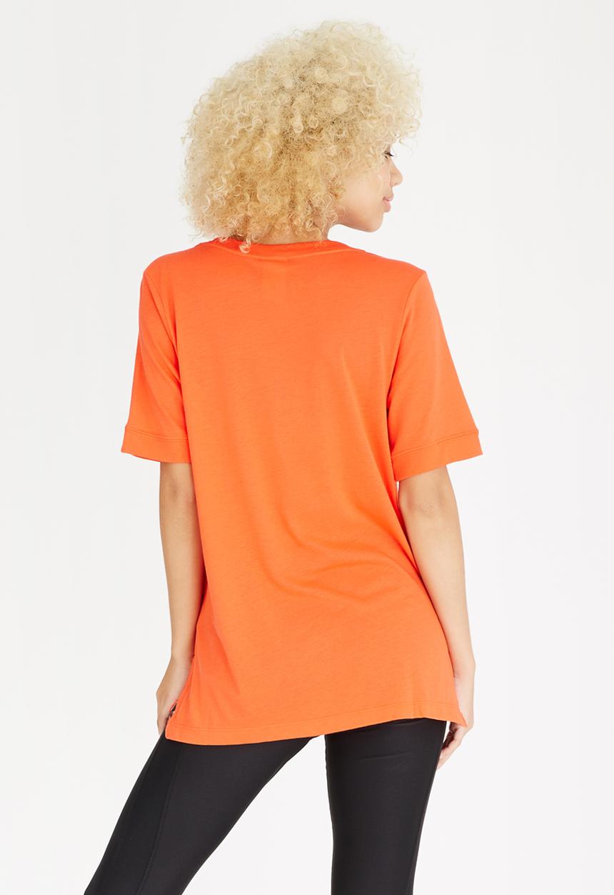 Nike - Nike Sportswear Swoosh Tee Red