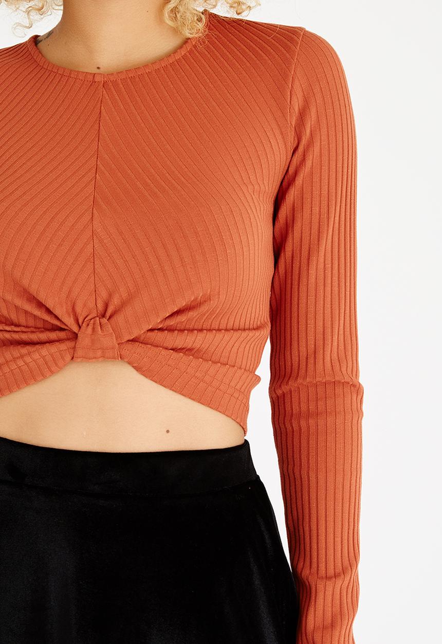 c(inch) - Knot Detail Crop Top Mid Brown