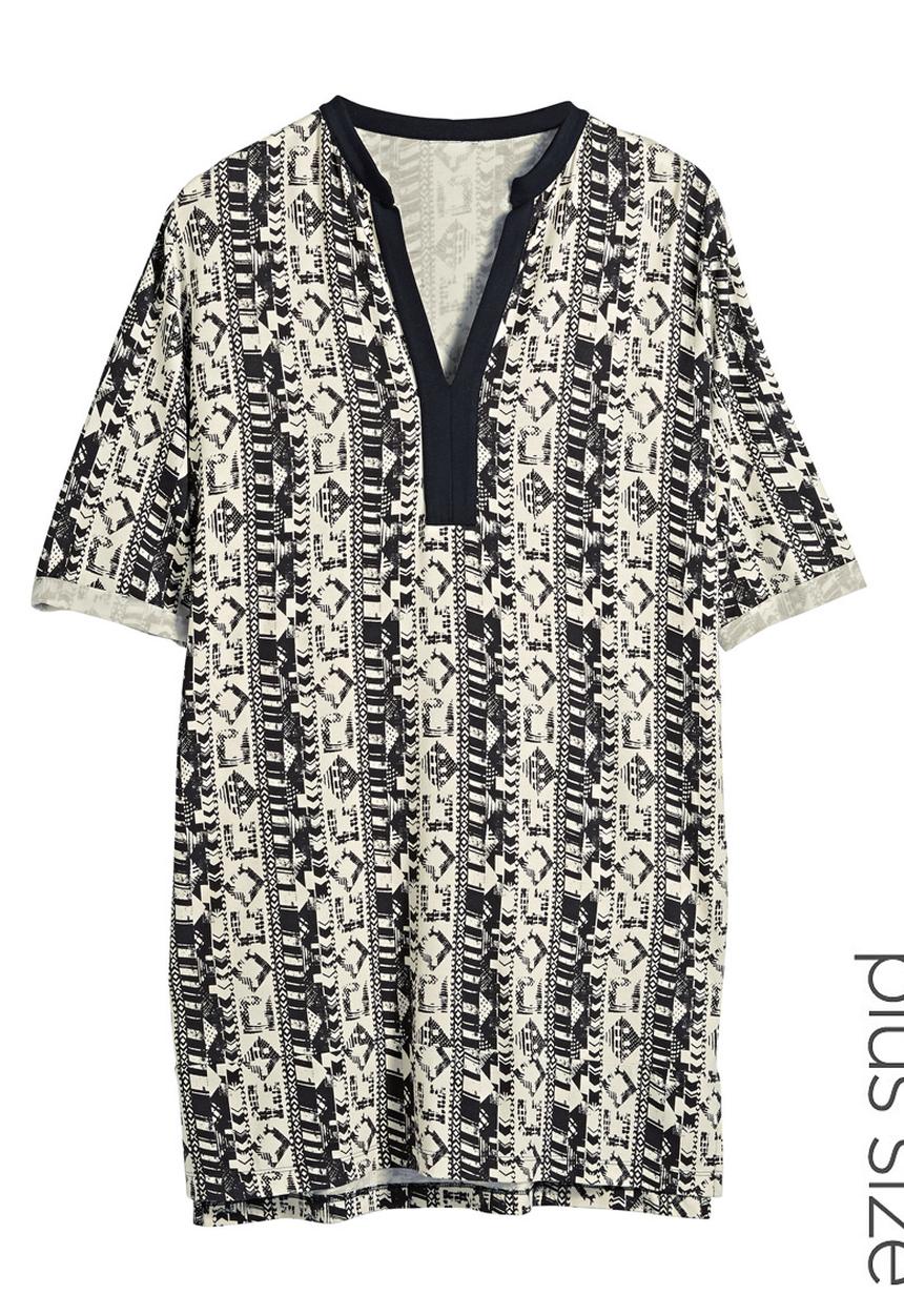 Next - Notch-neck Tunic Black/White Black and White