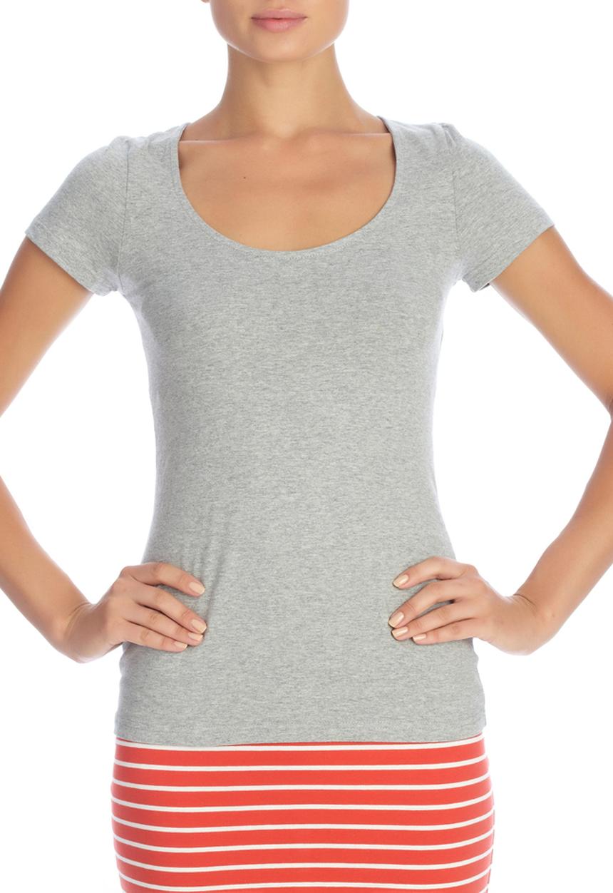 Betty Basics - Britney T-shirt