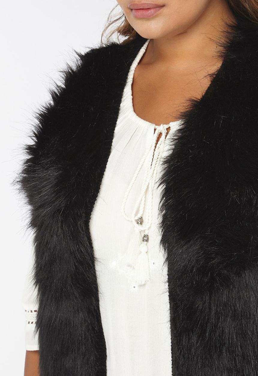 EVANS - Faux Fur Waistcoat Black