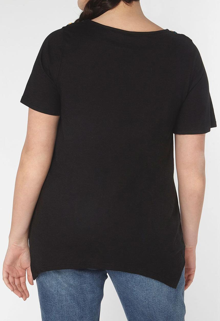 EVANS - Embroidery Detail Tee Black