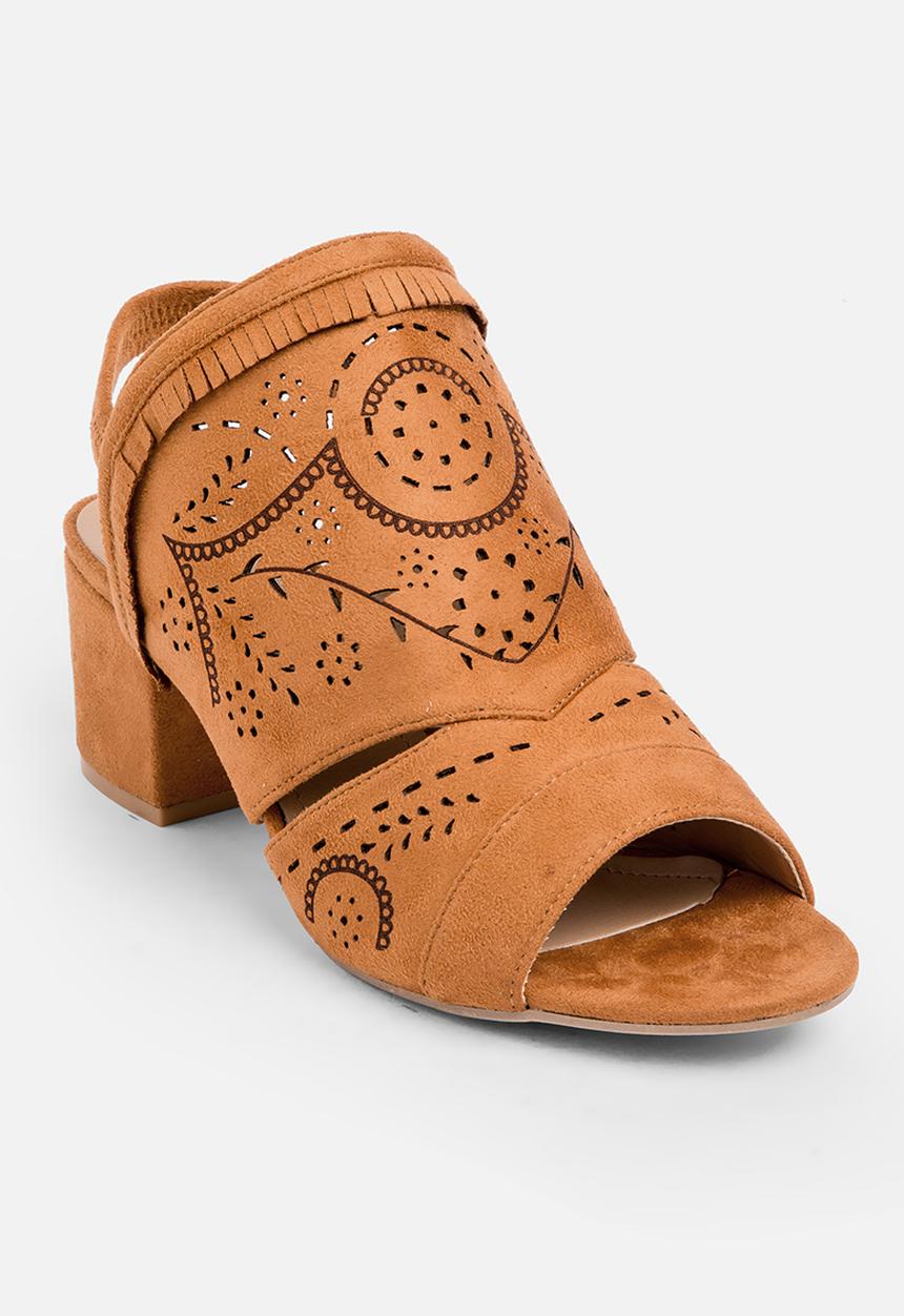 Jada - Laser cut detail heels - tan 