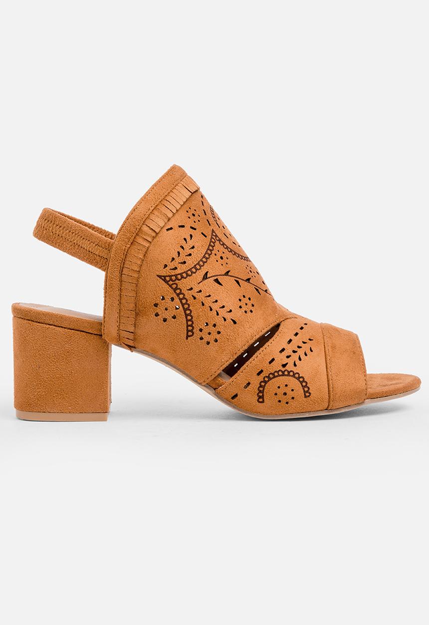 Jada - Laser cut detail heels - tan 