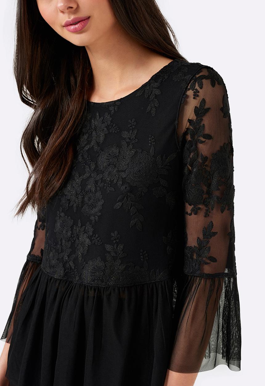 Forever New (Spree) - Tahenna Floral Mesh Top Black