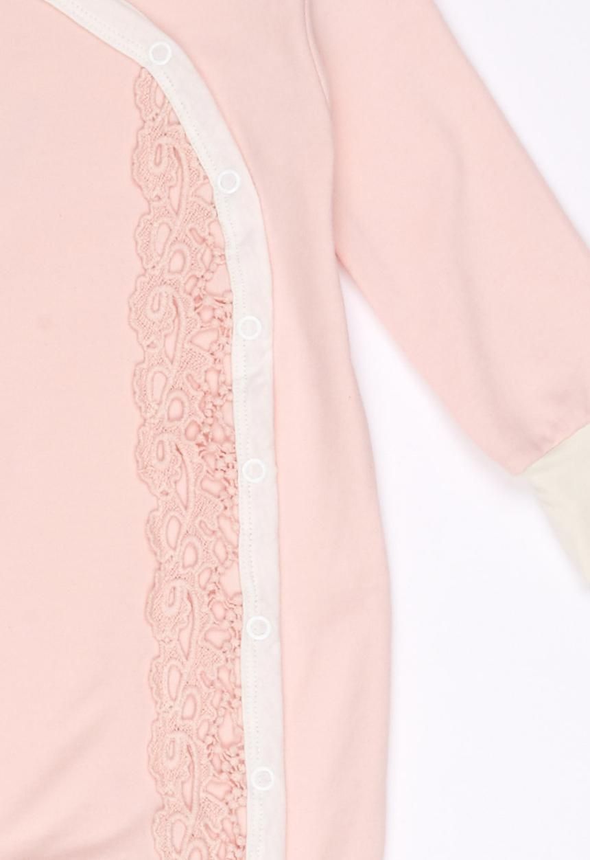 Just chillin - Lace Grower Pale Pink