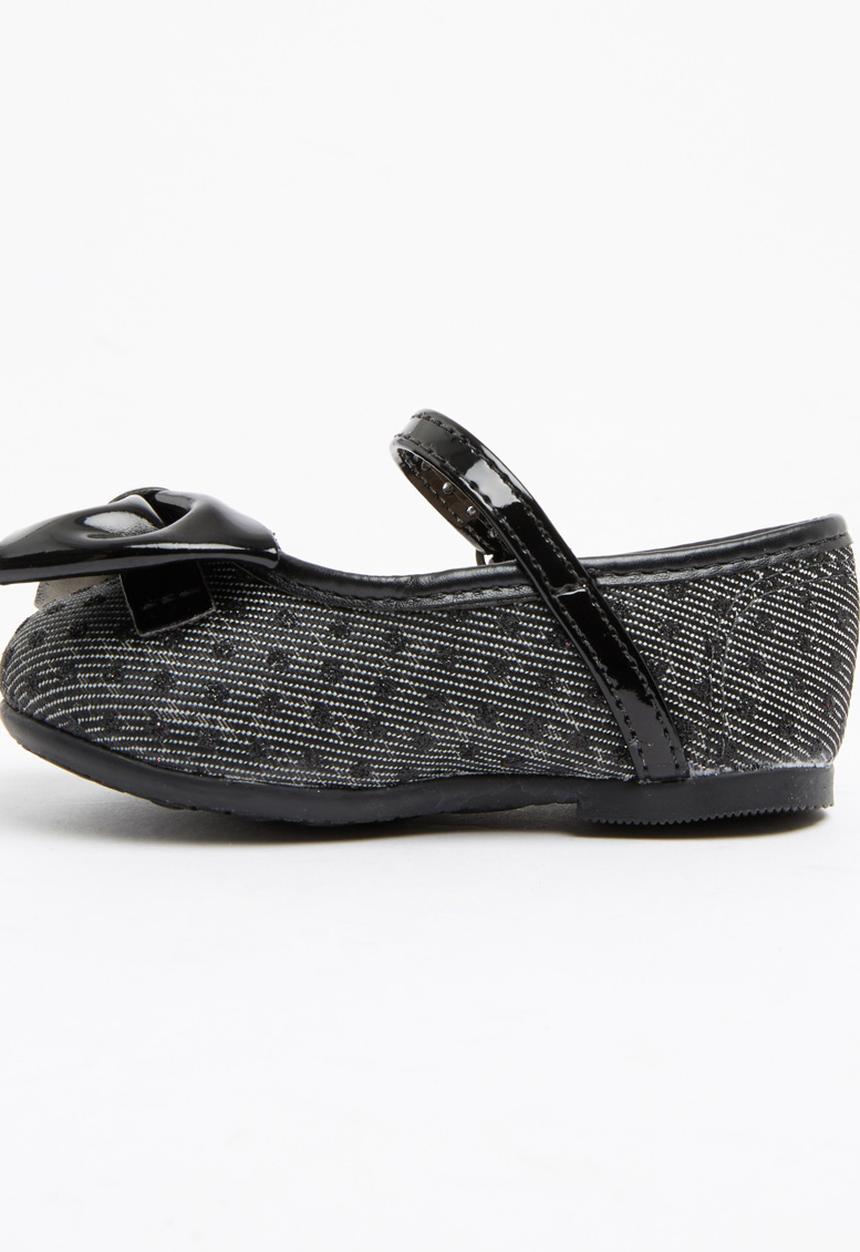 Molekinha - Pump with Embellished Bow Black