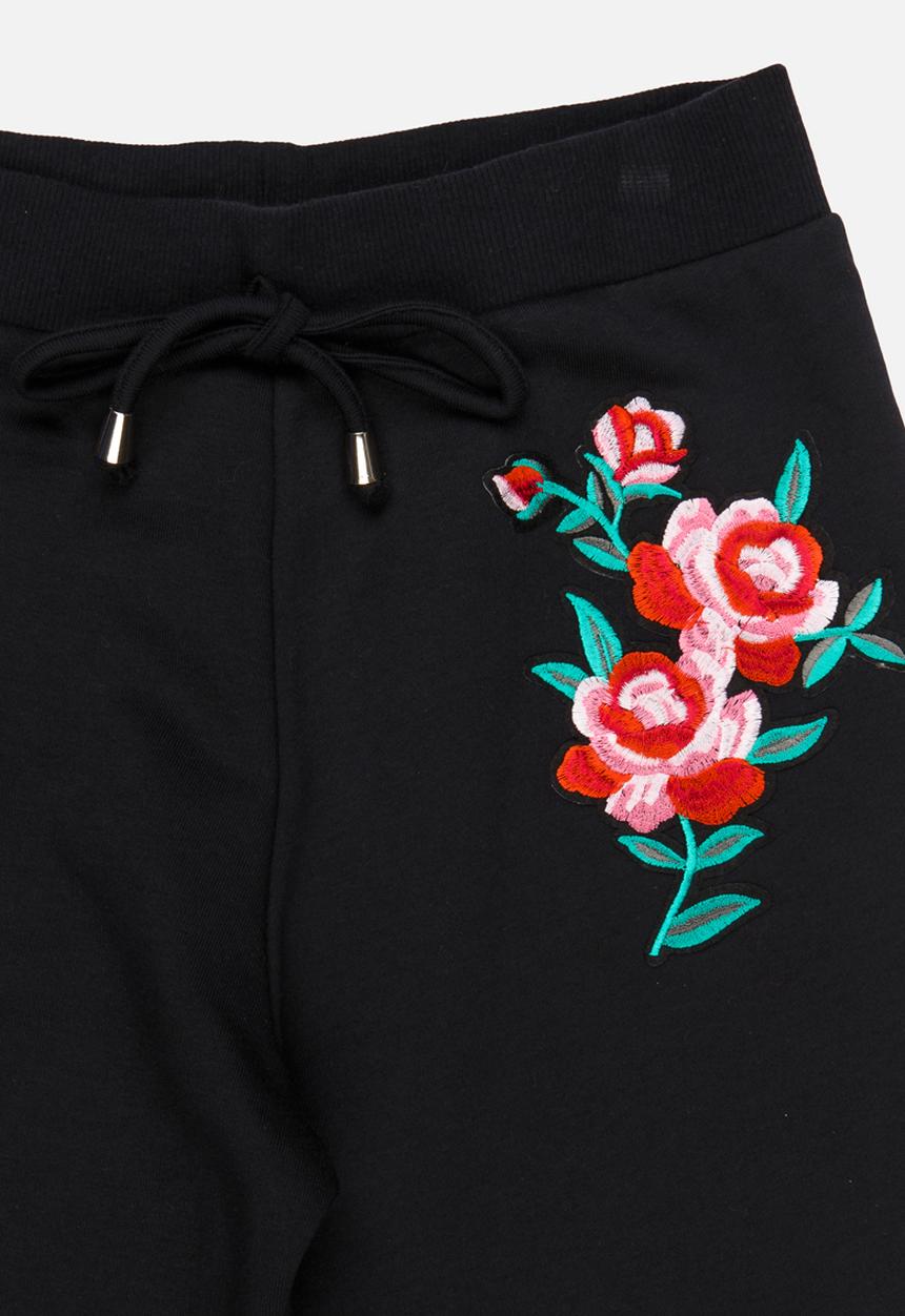 Rebel Republic - Flower Embroidered Pants Black