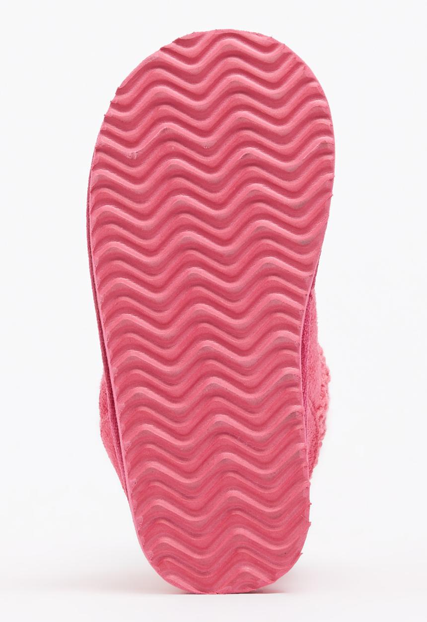Foot Focus - Ugg Boot Dark Pink