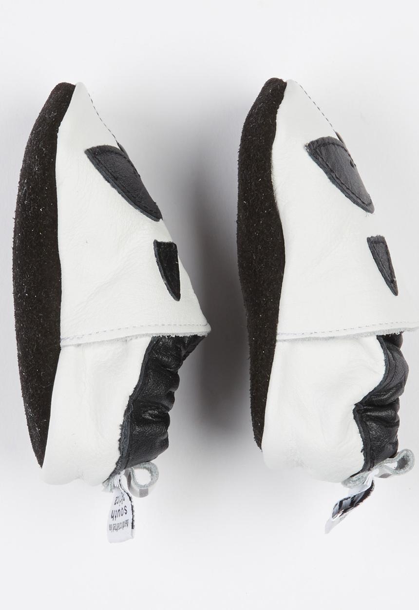 shooshoos - Bandit Black and White