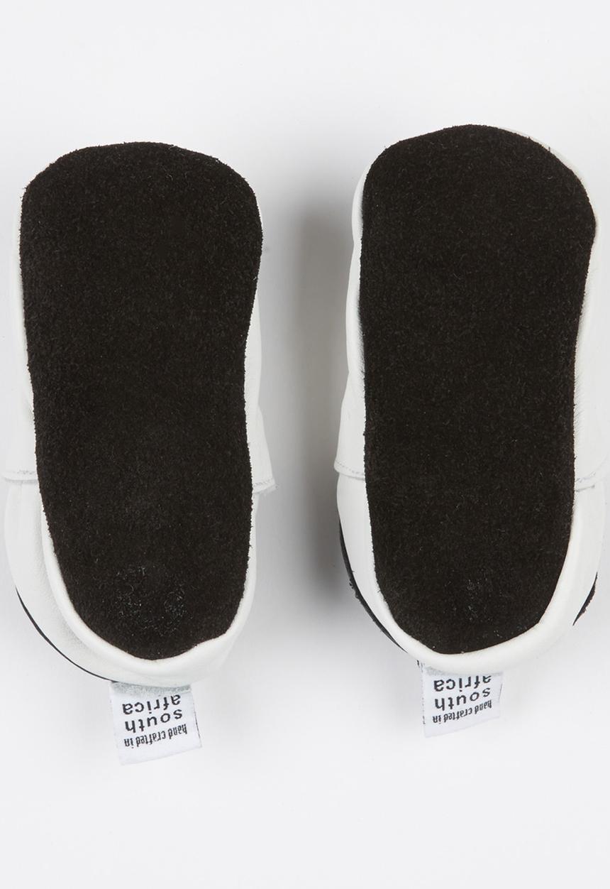 shooshoos - Bandit Black and White