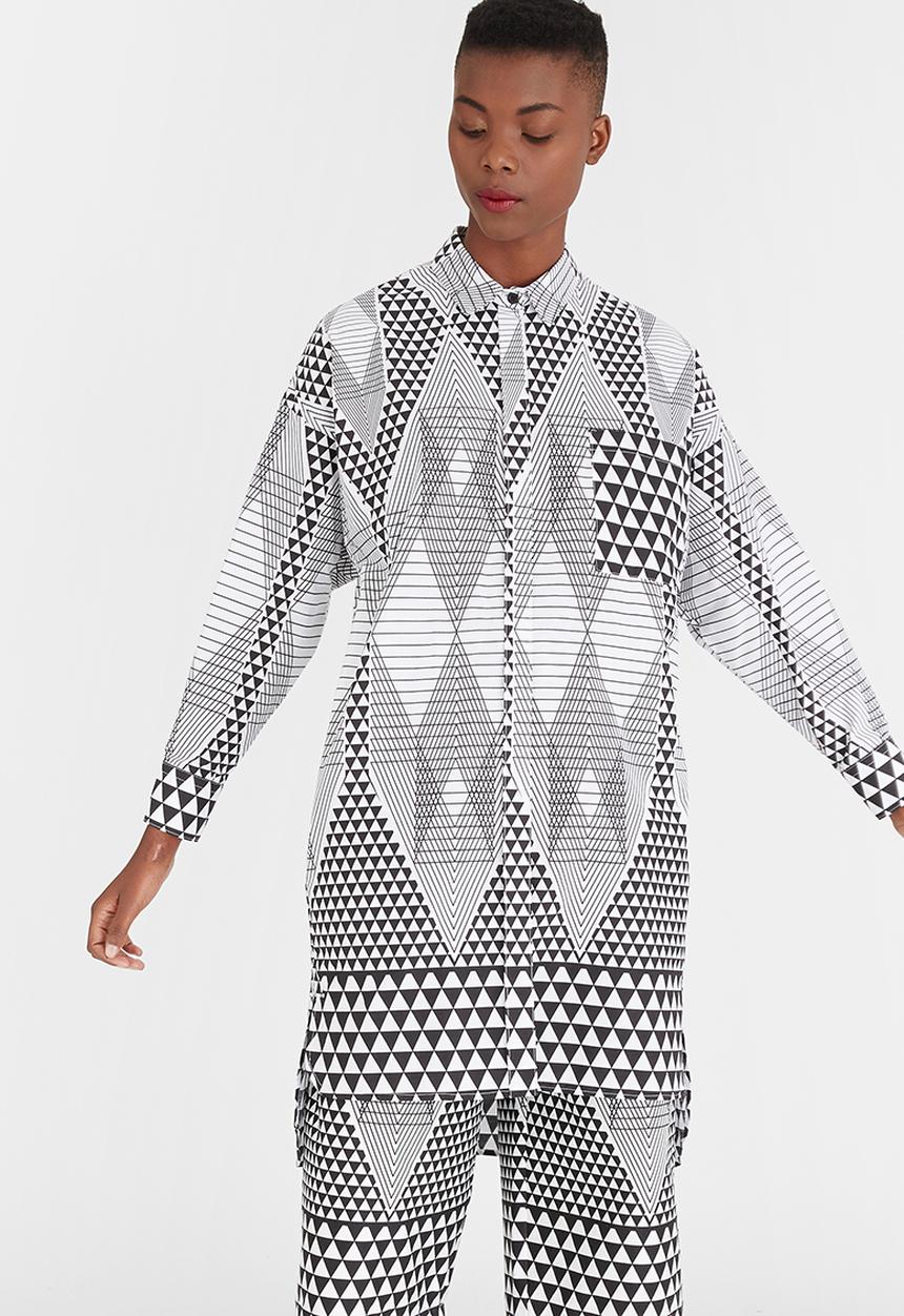 Chulaap - Diamond Print Maxi Shirt Black and White