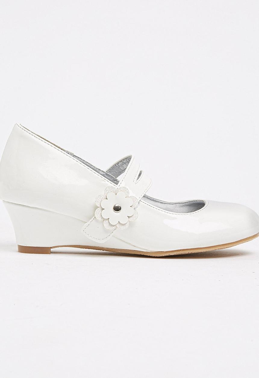 Bata - Girls Dessy-1 Mary Jane Kitten Heel White