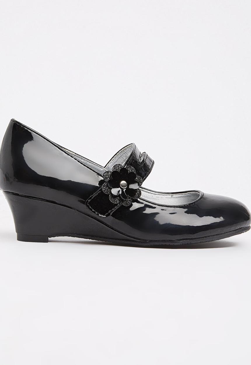 Bata - Girls Dessy-1 Mary Jane Kitten Heel Black
