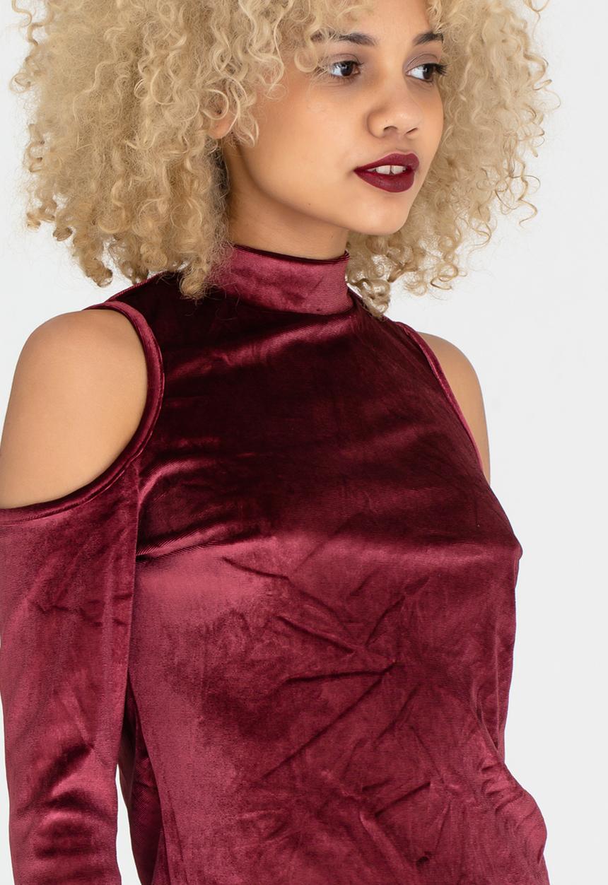 c(inch) - High Neck Cold Shoulder Top Burgundy