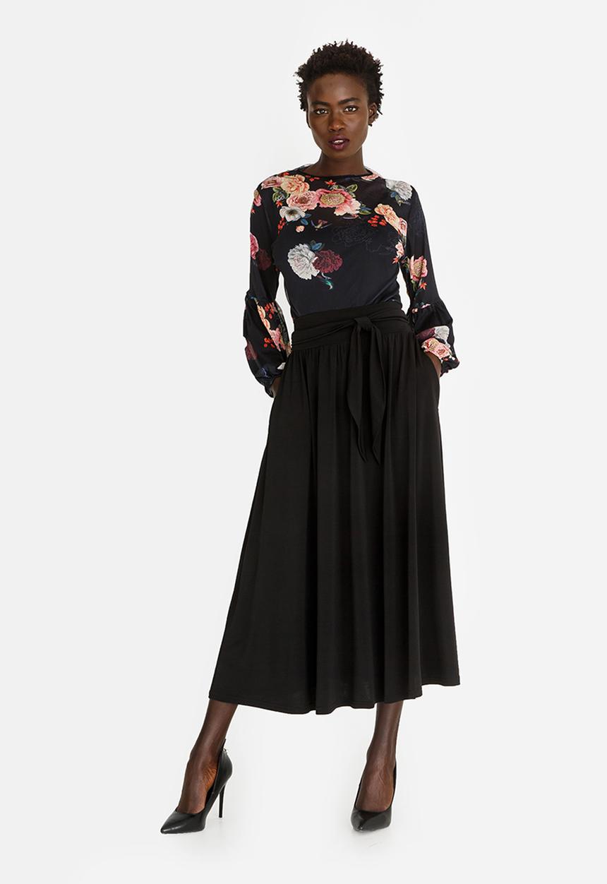 Marique Yssel - Highwaisted Midi Skirt Black