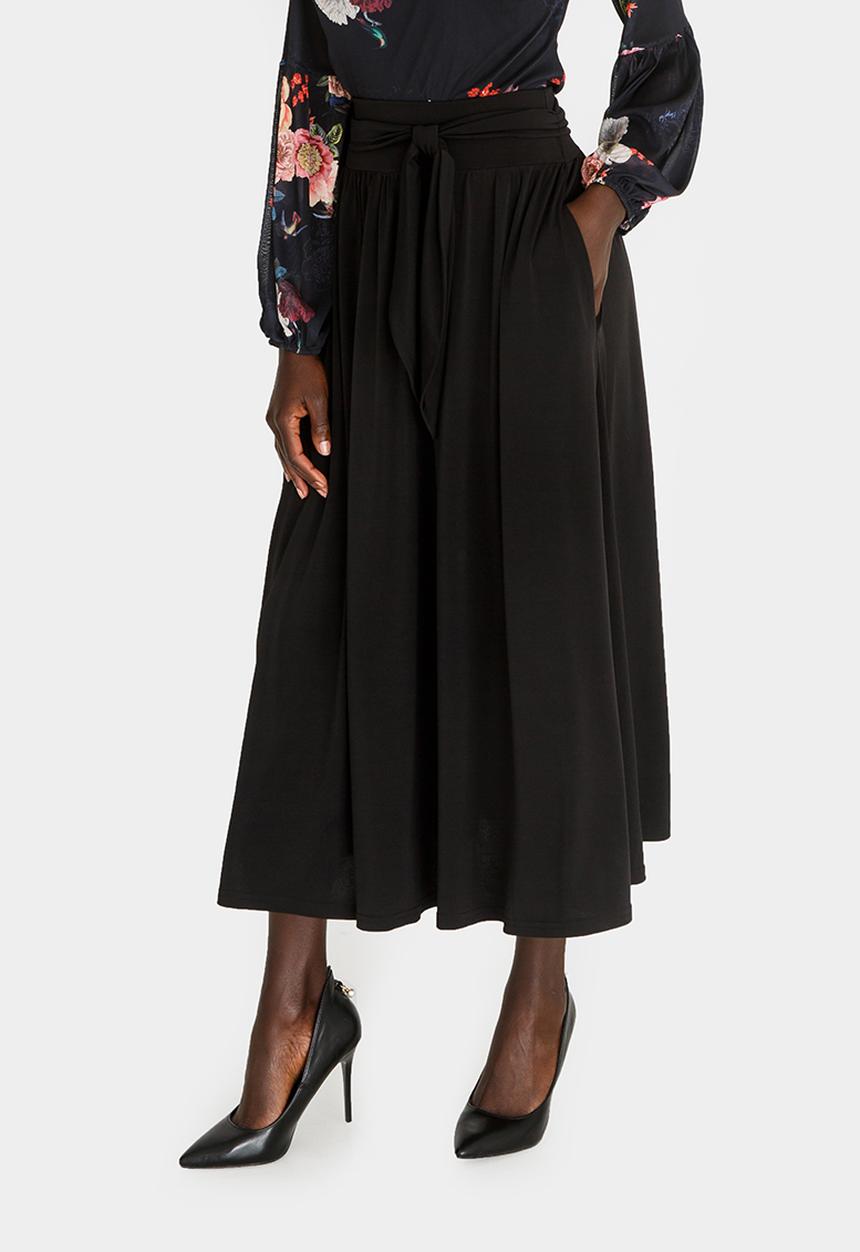 Marique Yssel - Highwaisted Midi Skirt Black