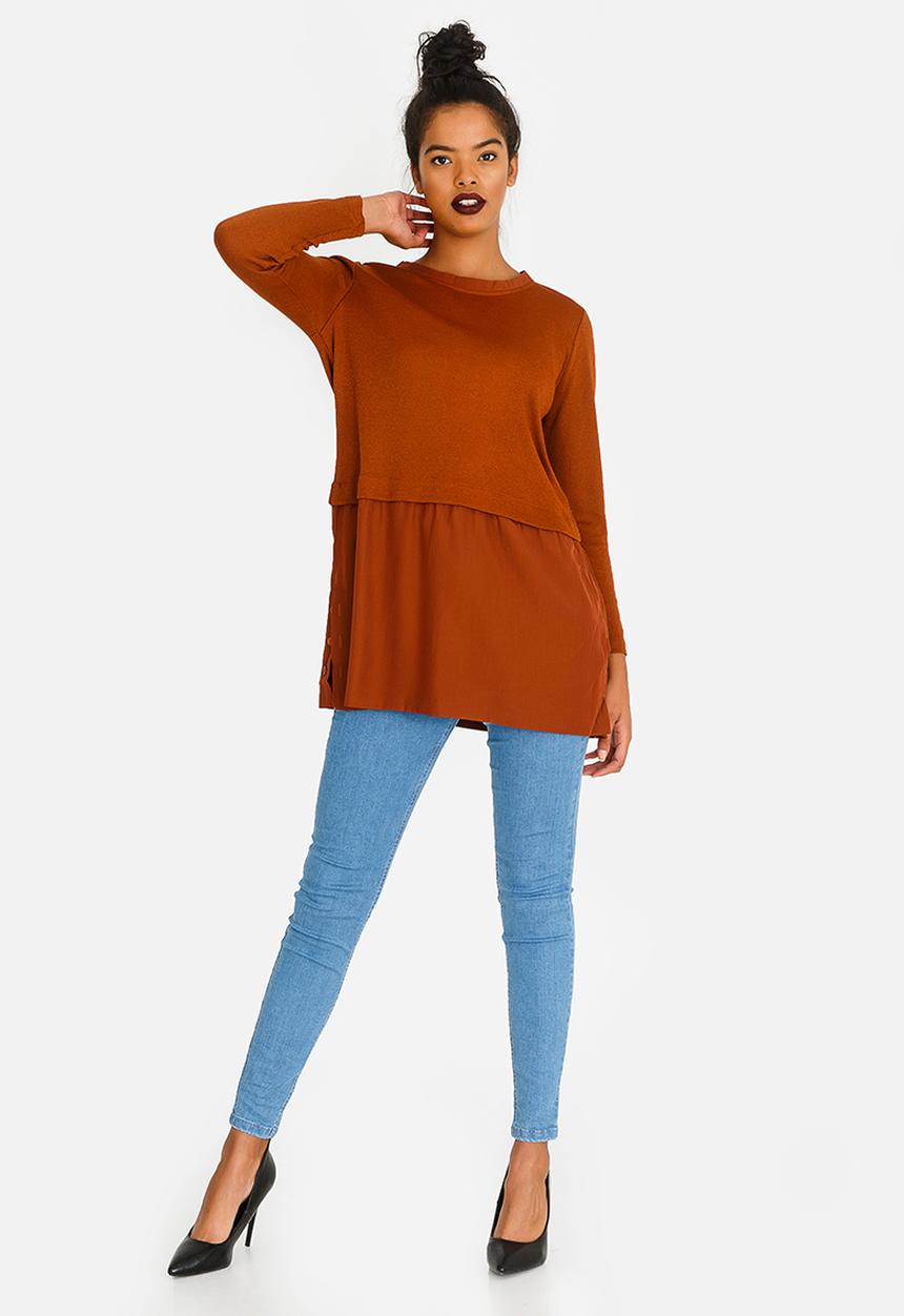 G Couture - Shimmer Detail Top with Buttons Rust