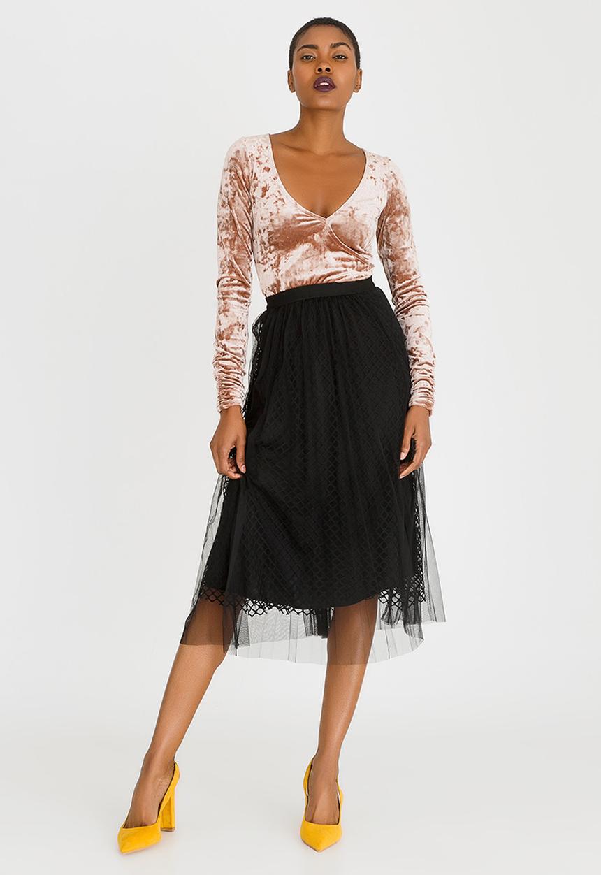 Revenge - Layered Mesh Detail Skirt Black