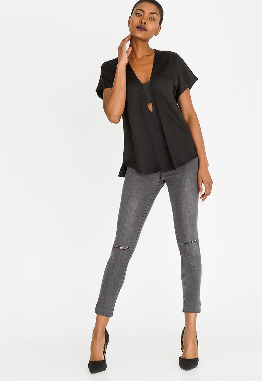 Kate Jordan - V-neck Elasticated Top Black