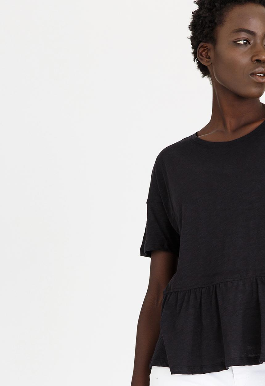 ONLY - Leah Ruffle Detail Tee Black