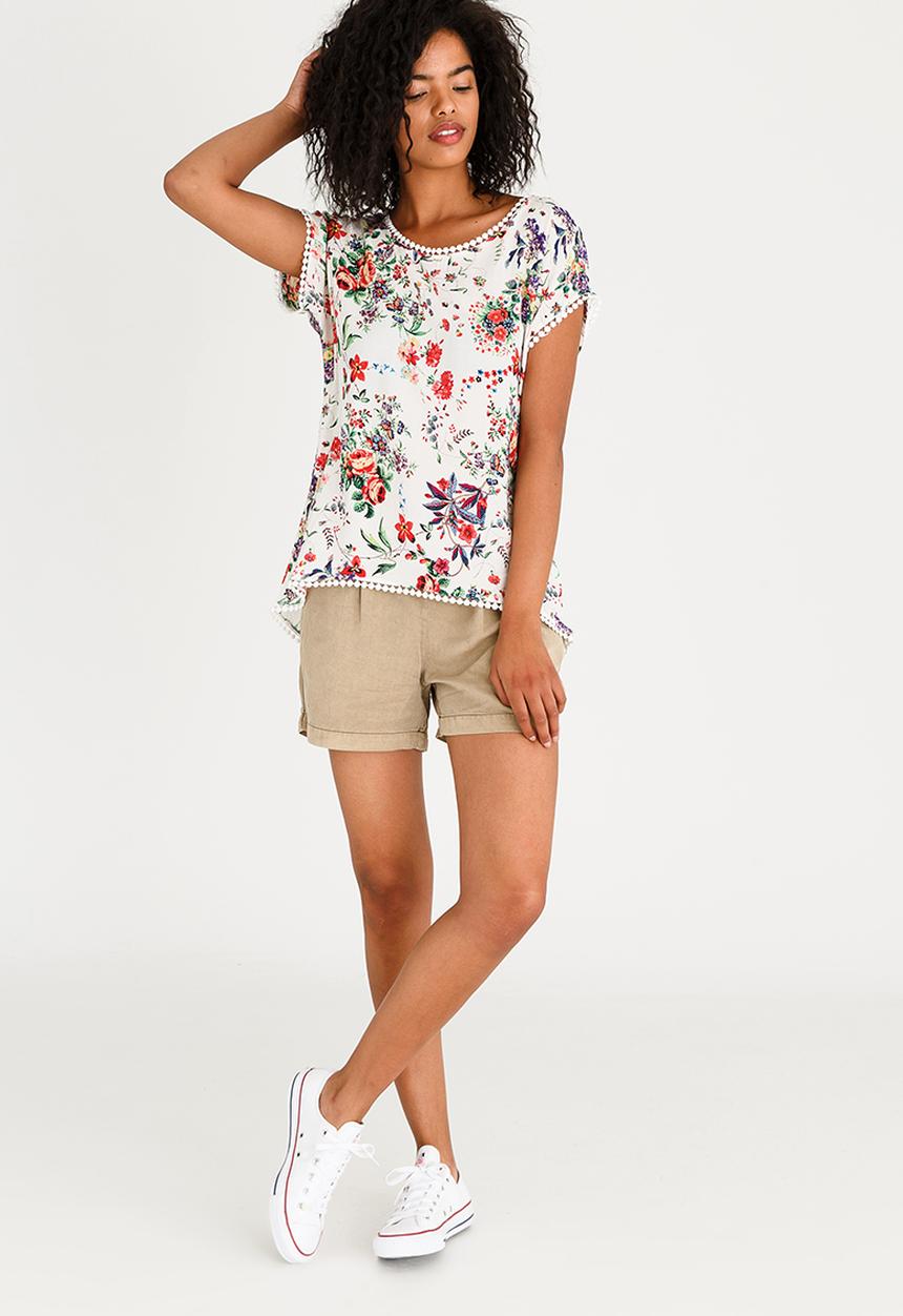 Revenge - Floral Print Blouse White