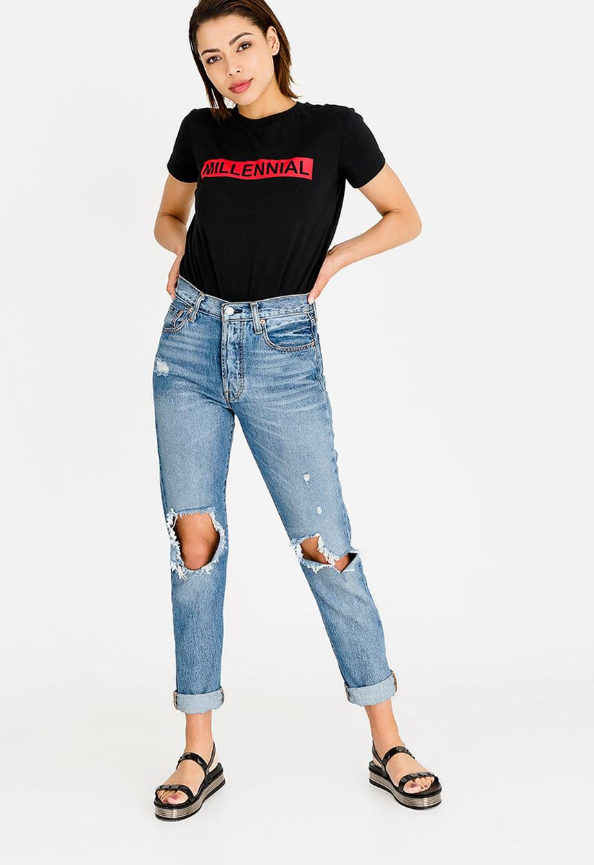 STYLE REPUBLIC - Millennial T-Shirt Black