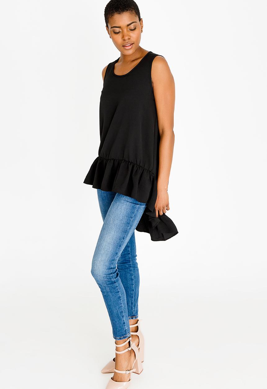 edit - Dipped hem top - black