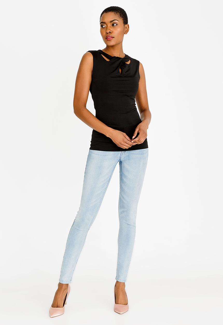 edit - Cut out detail cami - black