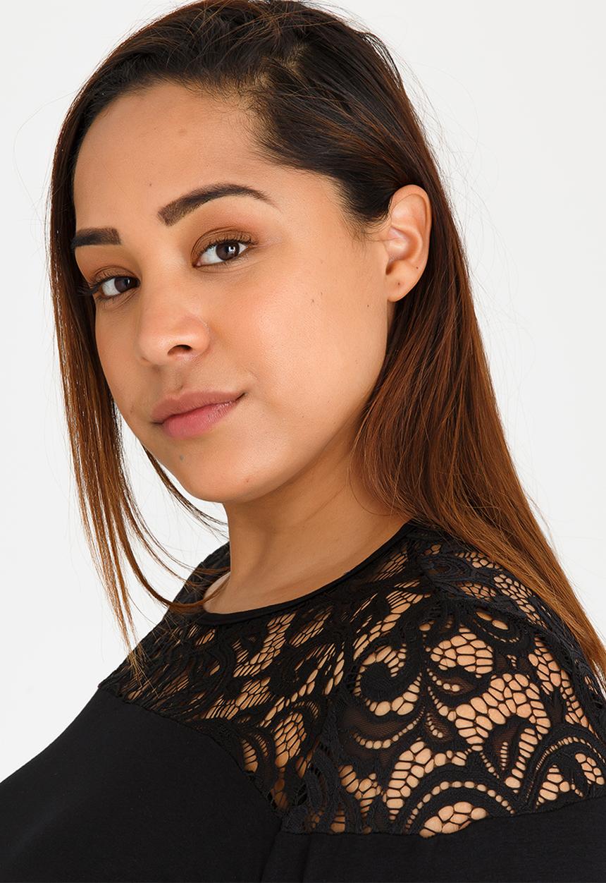 STYLE REPUBLIC PLUS - Lace Inset T-shirt Black
