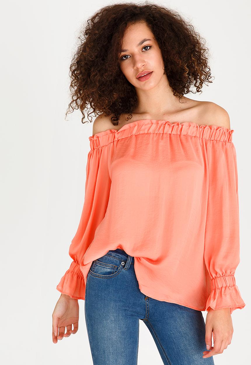 Revenge - Off-shoulder Blouse Coral