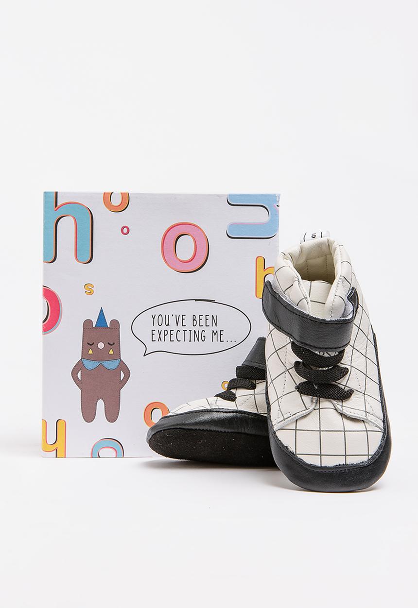 shooshoos - Area 51 High  Top Sneaker Black and White