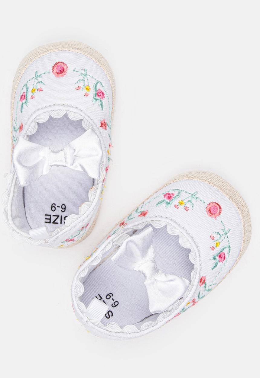 Pop Candy - Girls Embroidered Pump White