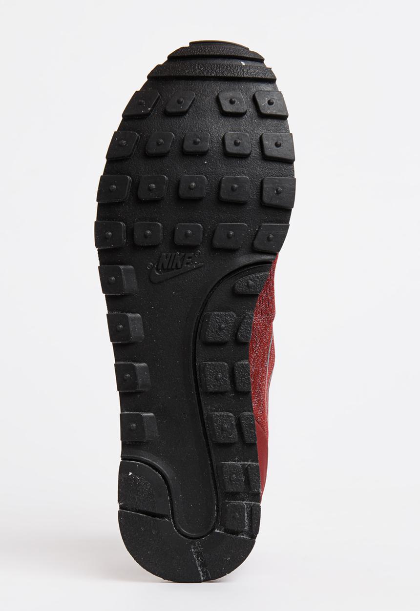 Nike - Nike MD Runner 2 Sneakers Dark Red
