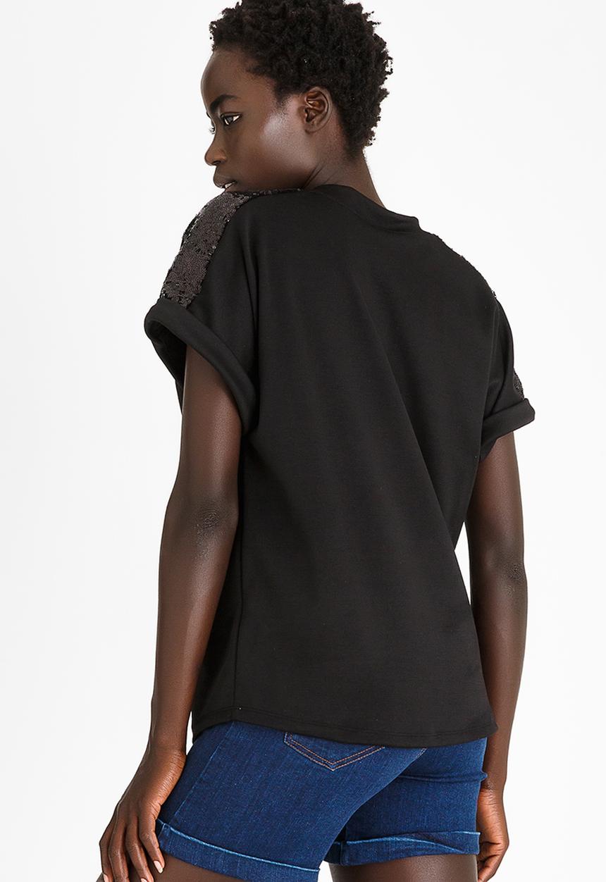 STYLE REPUBLIC - Sequin Inset T-shirt Black