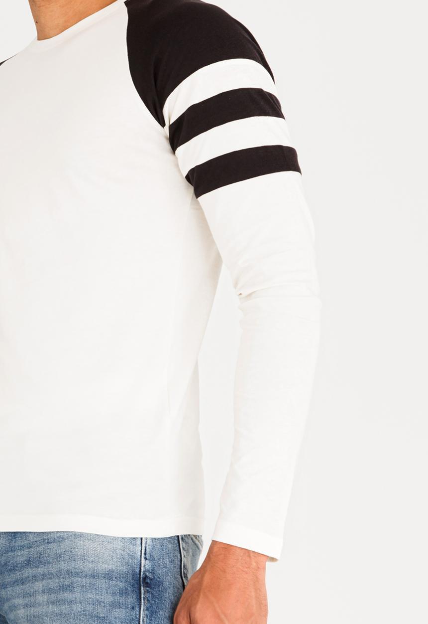 Only & Sons - Frederick Raglan Crew Neck Tee Off White