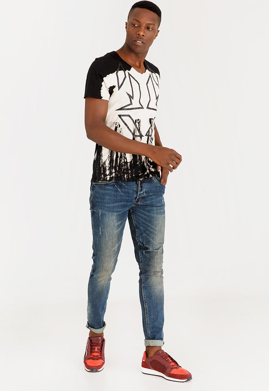 GUESS - Tribal Drips Tee Black and White