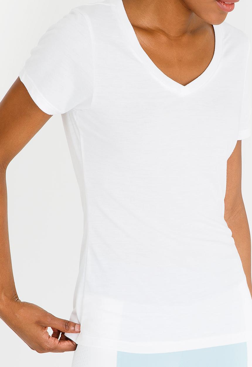 ASICS - Essential Short Sleeve Top White