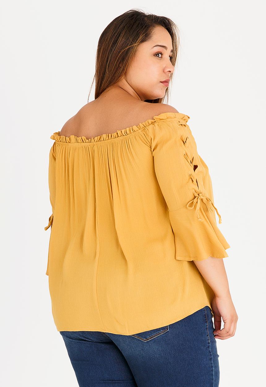 STYLE REPUBLIC PLUS - Bardot Tunic with Sleeve Detail Yellow
