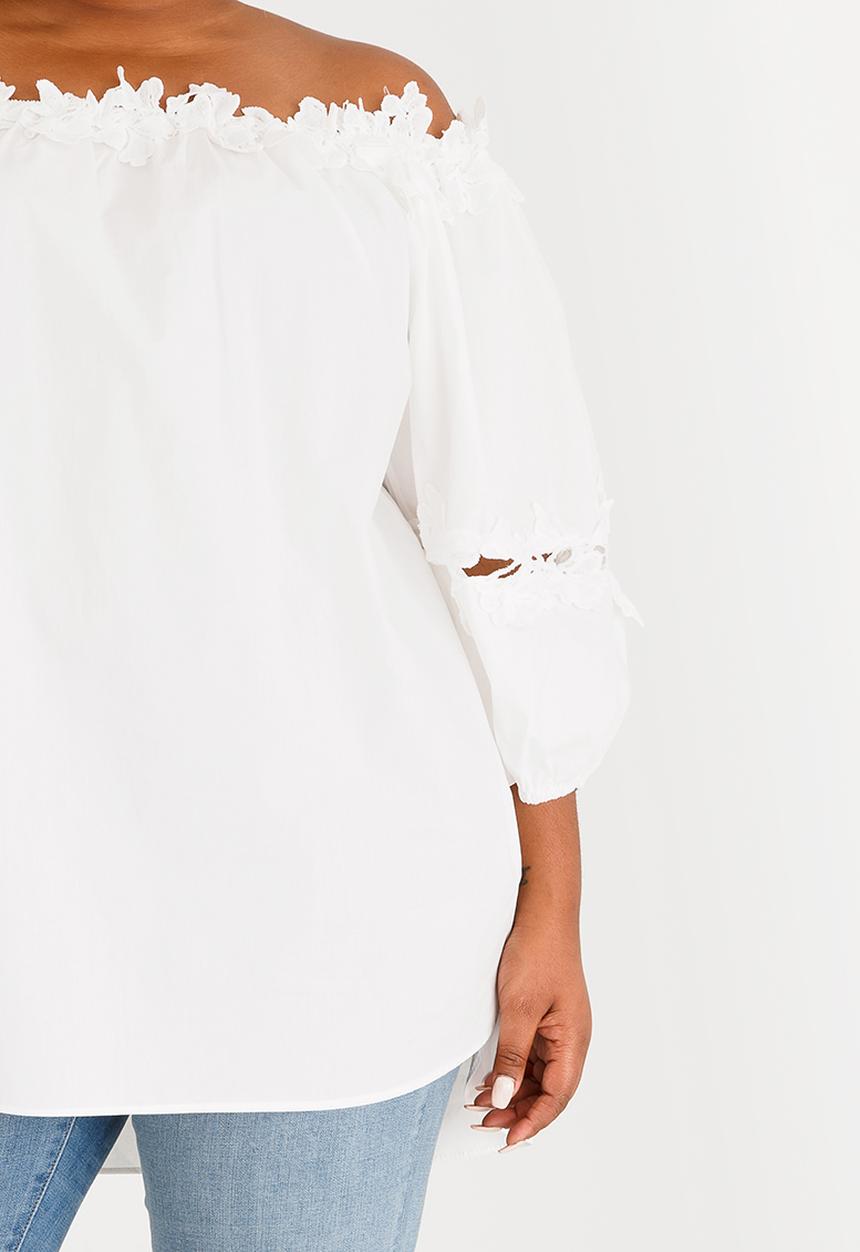 edit Plus - Crochette Trim Volume Sleeve Top White