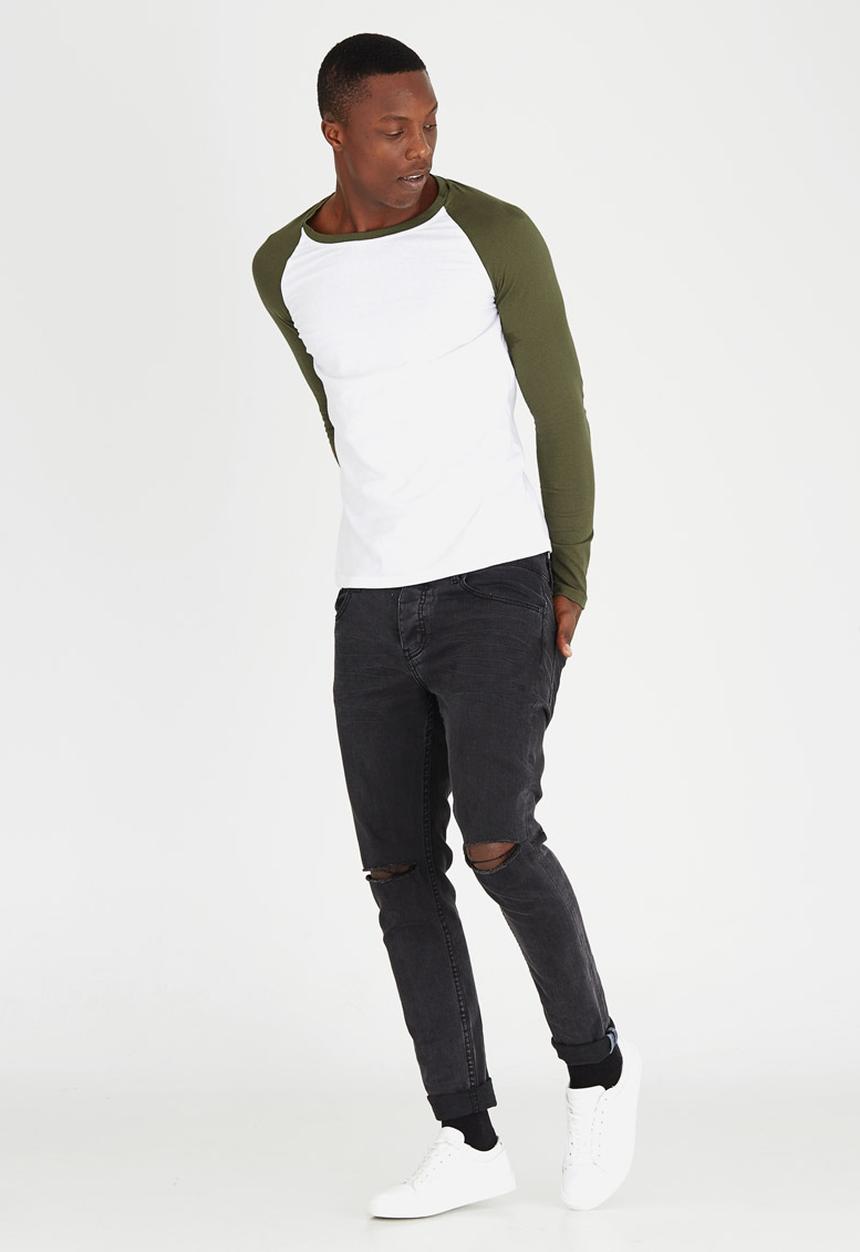 Unruly - Raglan Tee Green
