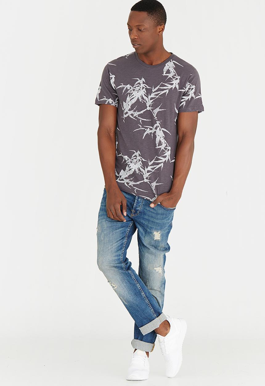 Only & Sons - Thorleif  Flower Print  Fitted Tshirt Charcoal